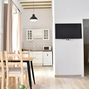 La Discusión De Veedor 12 Apartamento